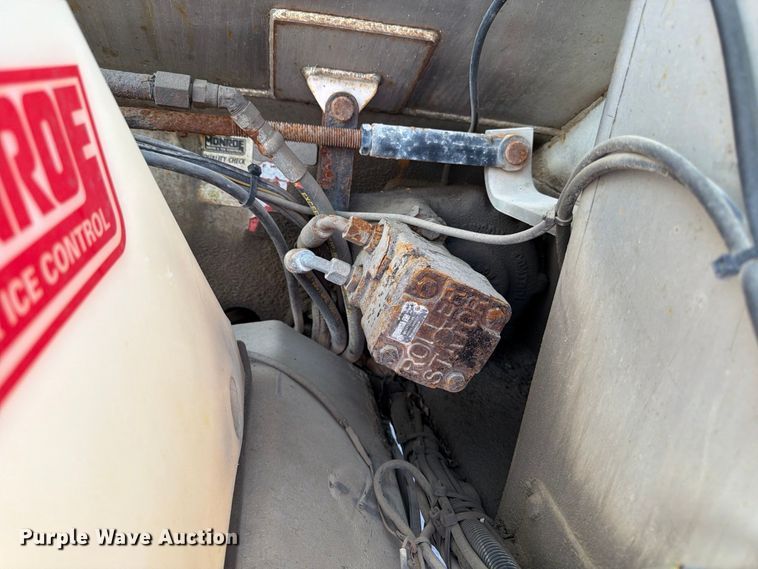 image for item FK2205 2014 International 7600 SBA dump truck