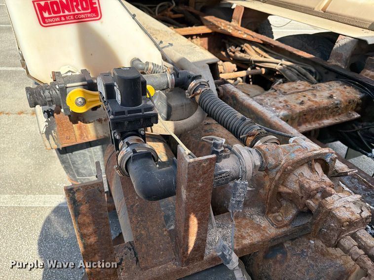 image for item FK2205 2014 International 7600 SBA dump truck