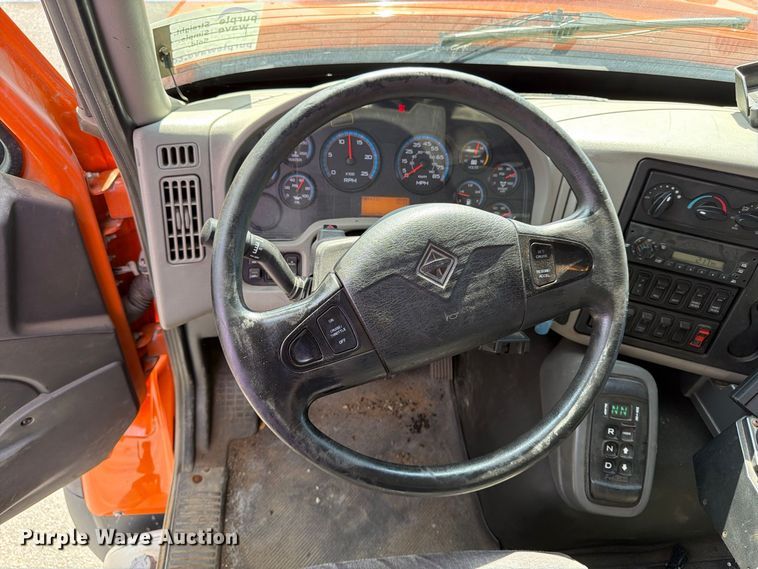 image for item FK2205 2014 International 7600 SBA dump truck