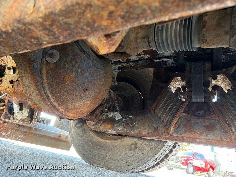 image for item FK2205 2014 International 7600 SBA dump truck