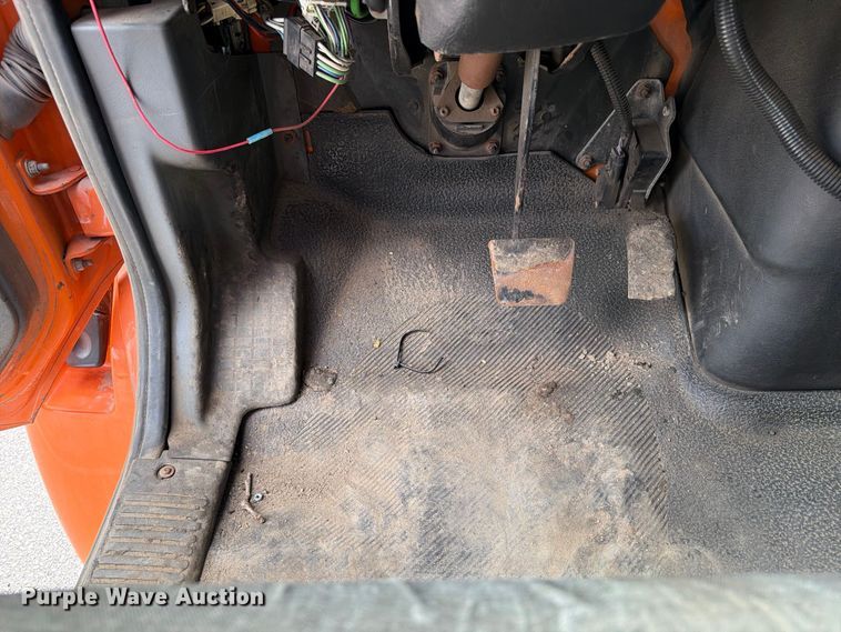 image for item FK2206 2011 International 4300 SBA dump truck