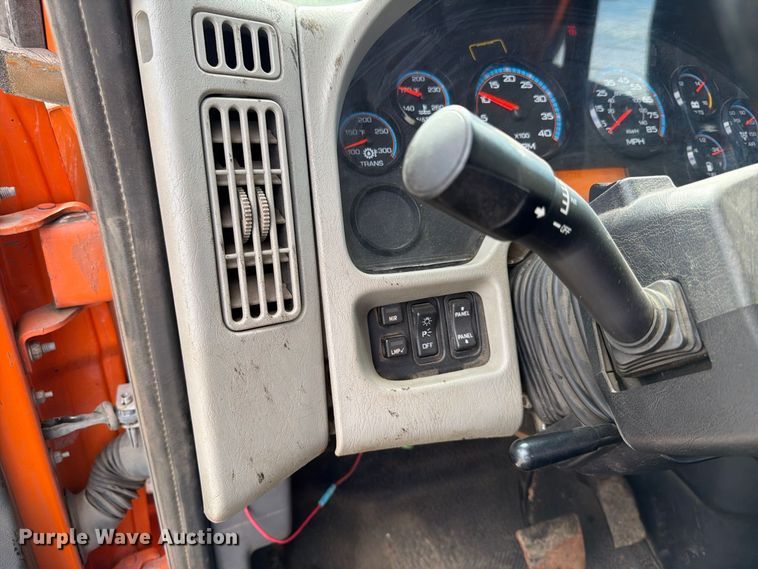 image for item FK2206 2011 International 4300 SBA dump truck