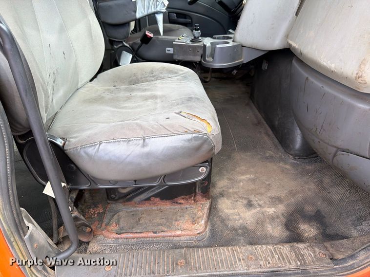 image for item FK2206 2011 International 4300 SBA dump truck
