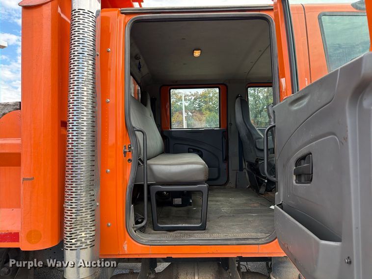 image for item FK2206 2011 International 4300 SBA dump truck