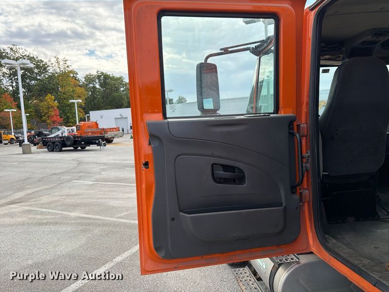 image for item FK2206 2011 International 4300 SBA dump truck