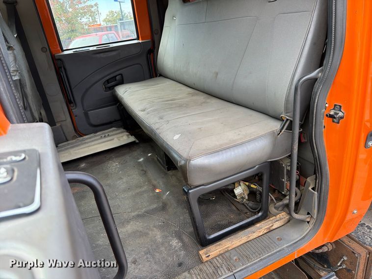 image for item FK2206 2011 International 4300 SBA dump truck
