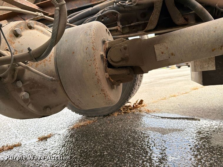 image for item FK2206 2011 International 4300 SBA dump truck