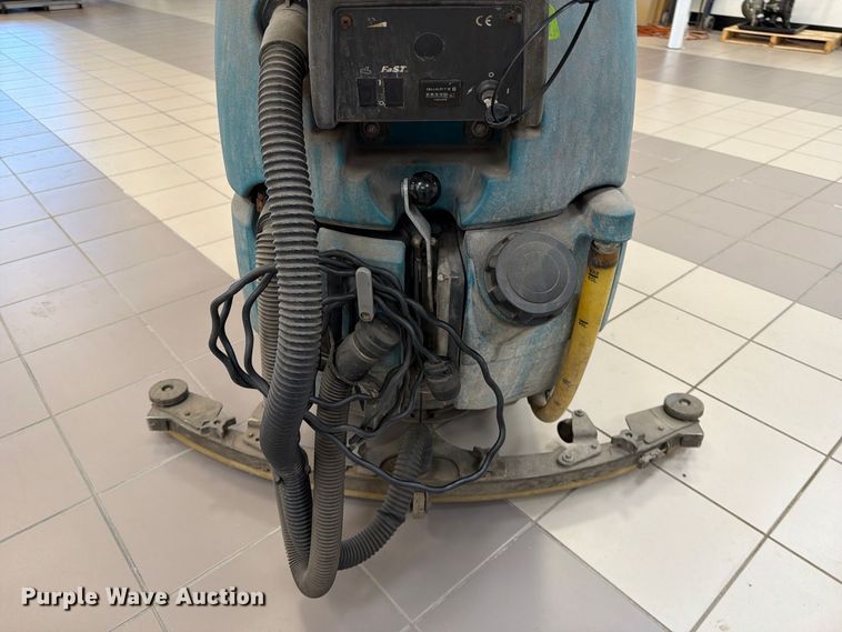 image for item FK2212 Tennant T5 floor scrubber