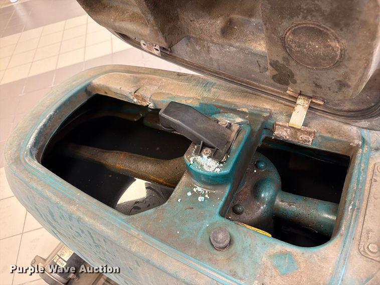 image for item FK2212 Tennant T5 floor scrubber