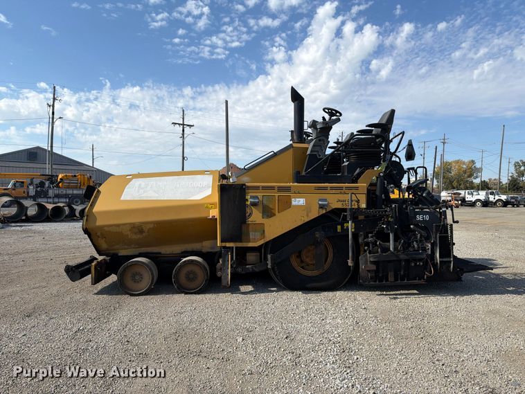 image for item FK2214 2015 Caterpillar AP1000F paver