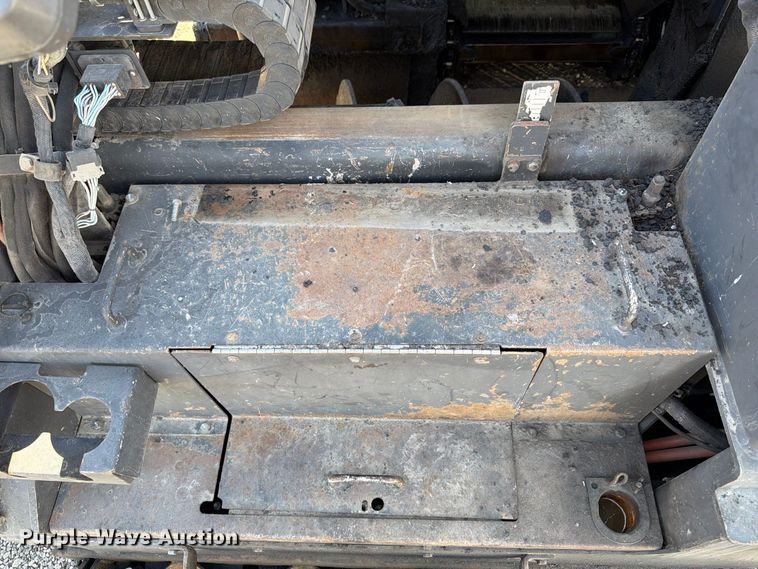 image for item FK2214 2015 Caterpillar AP1000F paver
