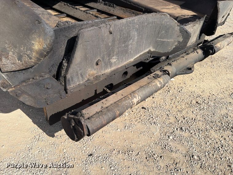 image for item FK2214 2015 Caterpillar AP1000F paver