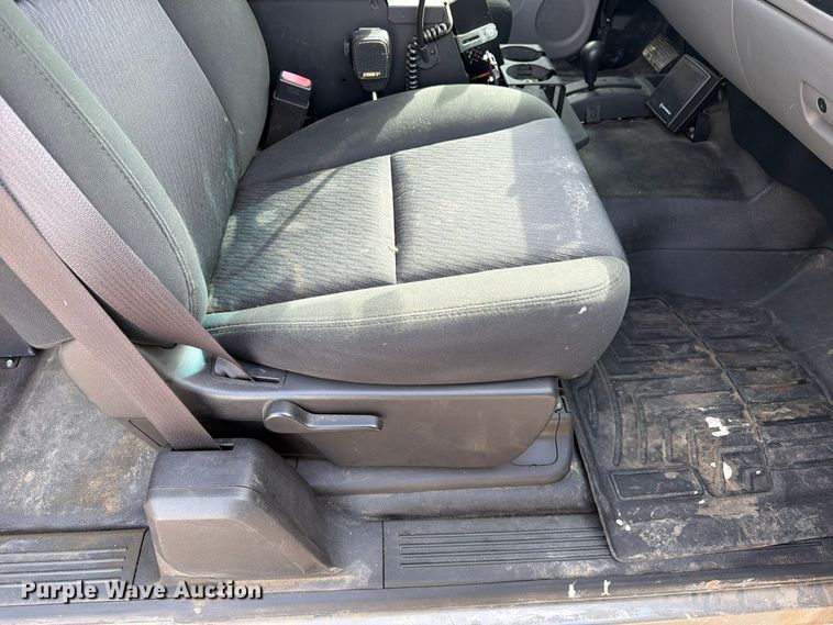 image for item FK3869 2013 Chevrolet Silverado 1500 Ext. Cab pickup truck