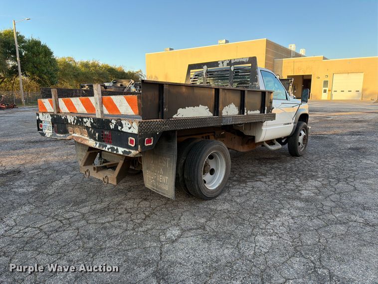 image for item FK3870 2000 Chevrolet 3500HD dump flatbed pickup truck
