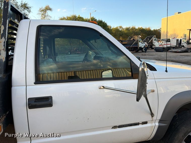 image for item FK3870 2000 Chevrolet 3500HD dump flatbed pickup truck
