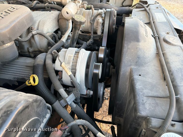 image for item FK3870 2000 Chevrolet 3500HD dump flatbed pickup truck