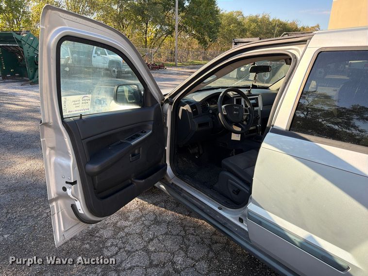 image for item FK3875 2008 Jeep Grand Cherokee Laredo SUV
