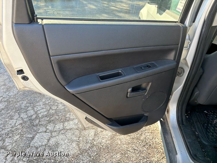 image for item FK3875 2008 Jeep Grand Cherokee Laredo SUV