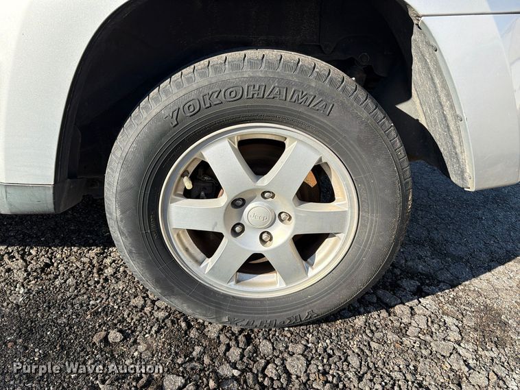 image for item FK3875 2008 Jeep Grand Cherokee Laredo SUV