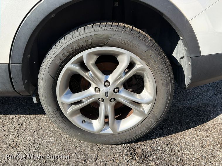 image for item FK3876 2013 Ford Explorer SUV