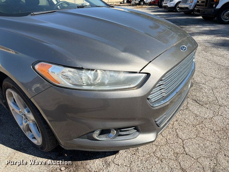 image for item FK3877 2013 Ford Fusion 