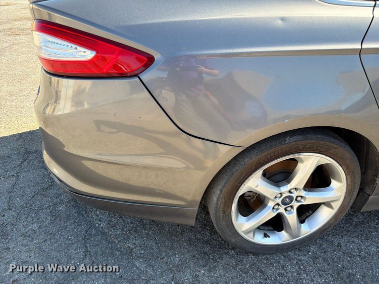 image for item FK3877 2013 Ford Fusion 