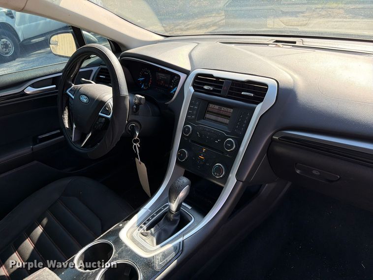 image for item FK3877 2013 Ford Fusion 