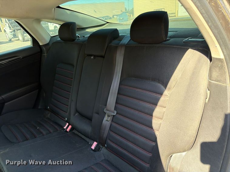 image for item FK3877 2013 Ford Fusion 