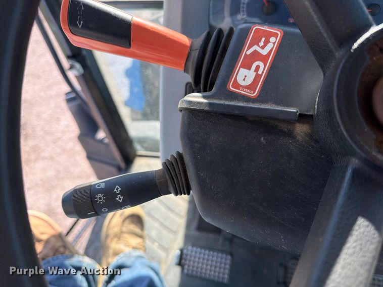 image for item FK3878 2012 New Holland T5070 MFWD tractor