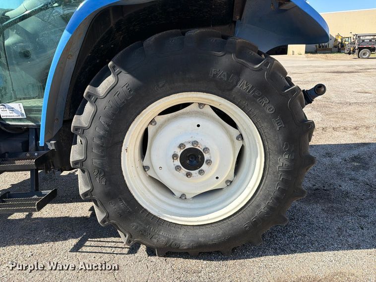 image for item FK3878 2012 New Holland T5070 MFWD tractor
