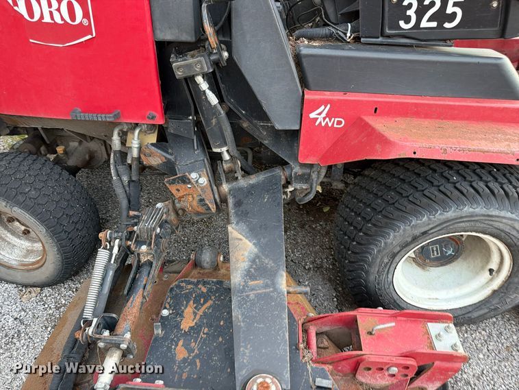 image for item FK3879 2010 Toro 4000-D lawn mower