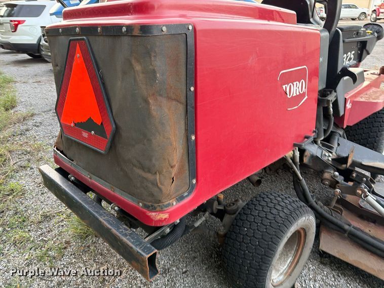image for item FK3879 2010 Toro 4000-D lawn mower