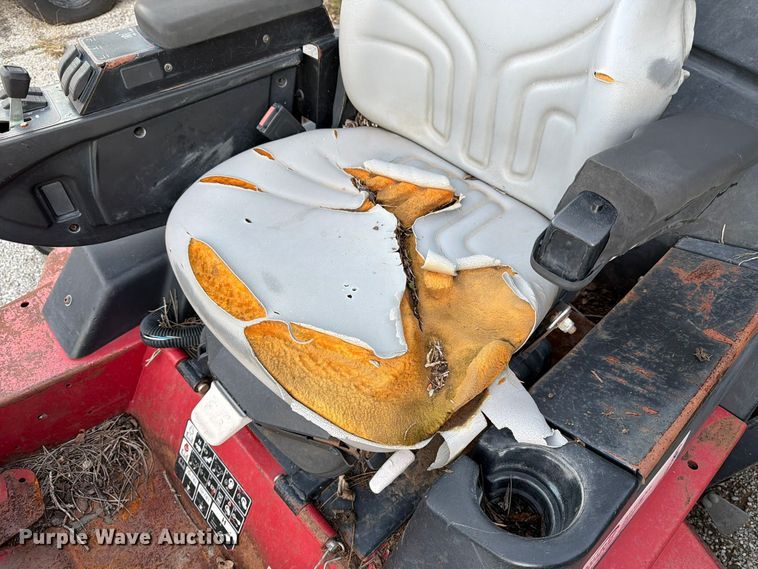 image for item FK3879 2010 Toro 4000-D lawn mower