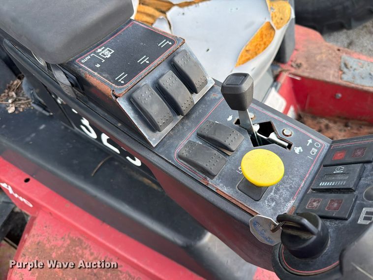 image for item FK3879 2010 Toro 4000-D lawn mower