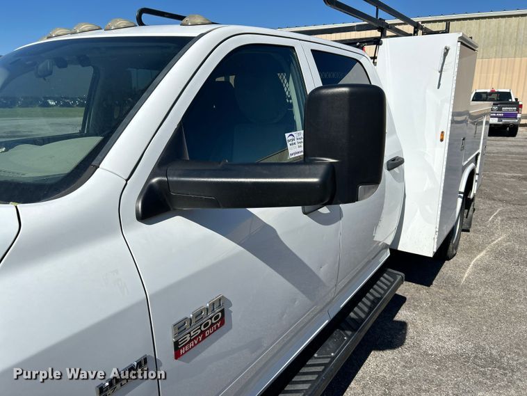image for item FK3881 2011 Dodge 3500HD Crew Cab utility bed pickup truck