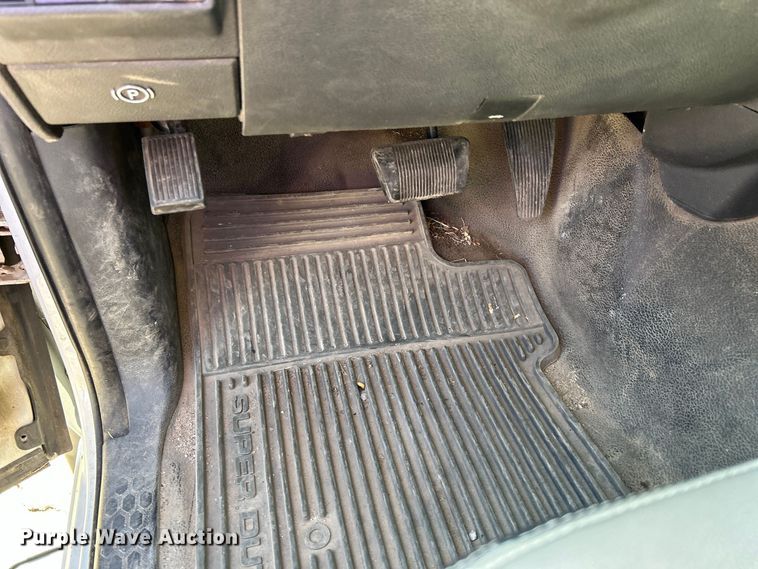 image for item FK3881 2011 Dodge 3500HD Crew Cab utility bed pickup truck