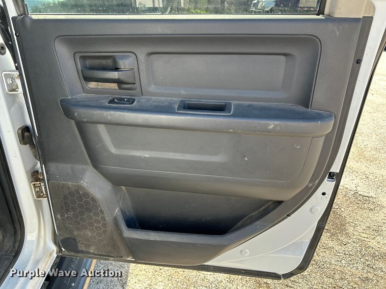 image for item FK3881 2011 Dodge 3500HD Crew Cab utility bed pickup truck