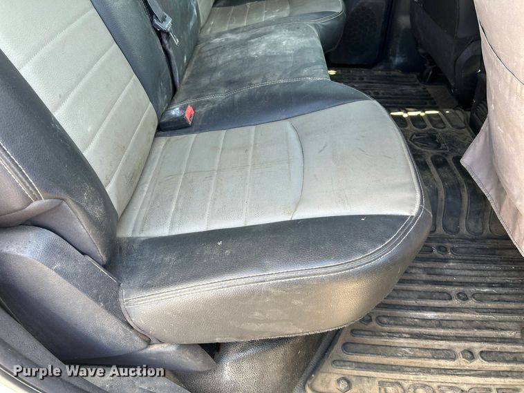 image for item FK3881 2011 Dodge 3500HD Crew Cab utility bed pickup truck