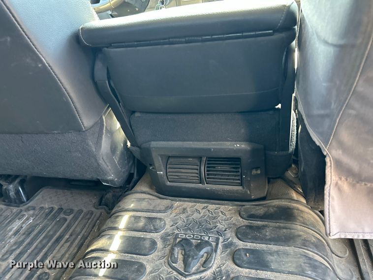 image for item FK3881 2011 Dodge 3500HD Crew Cab utility bed pickup truck