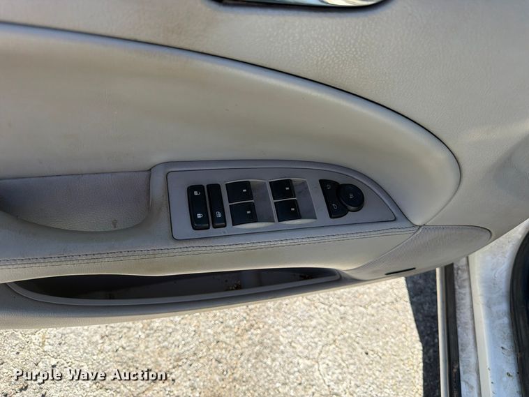 image for item FK3882 2007 Buick Lucerne 