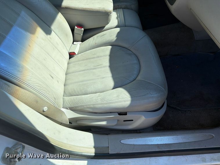 image for item FK3882 2007 Buick Lucerne 