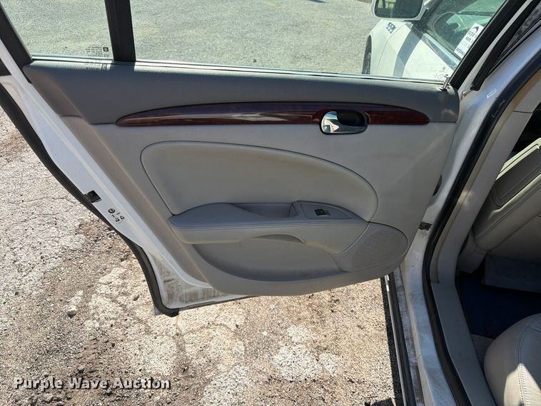 image for item FK3882 2007 Buick Lucerne 