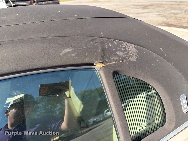image for item FK3883 2001 Lincoln Continental 