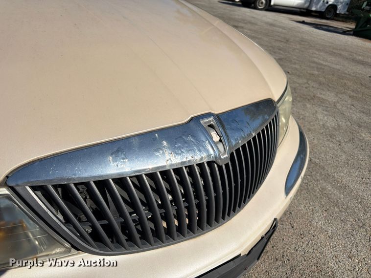image for item FK3883 2001 Lincoln Continental 