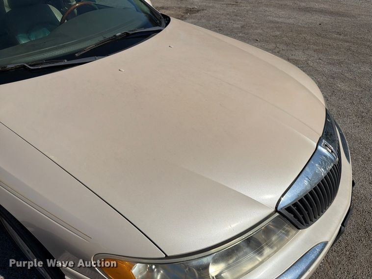 image for item FK3883 2001 Lincoln Continental 