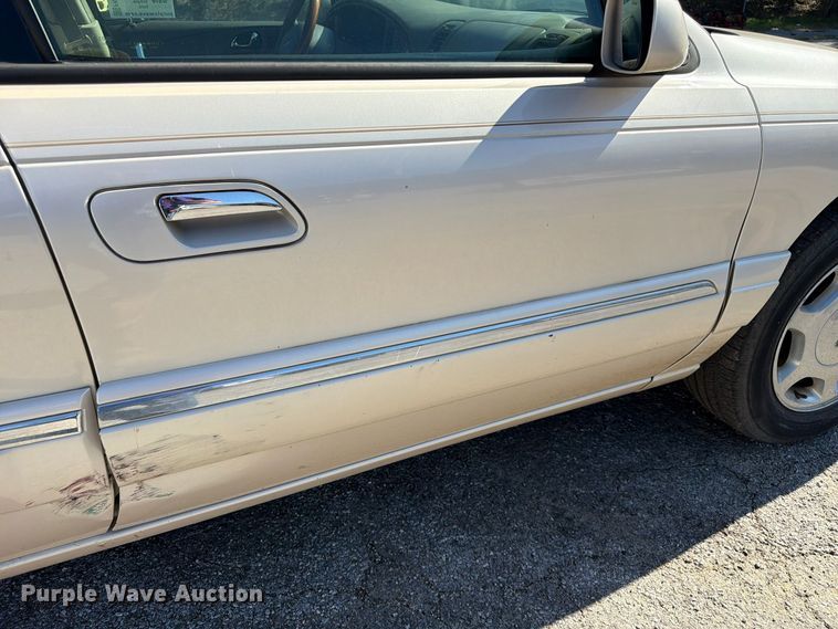image for item FK3883 2001 Lincoln Continental 
