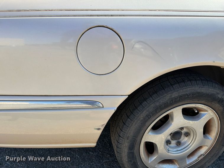 image for item FK3883 2001 Lincoln Continental 