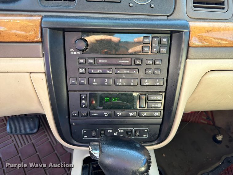 image for item FK3883 2001 Lincoln Continental 