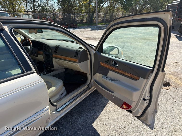 image for item FK3883 2001 Lincoln Continental 