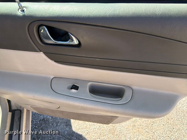 image for item FK3883 2001 Lincoln Continental 